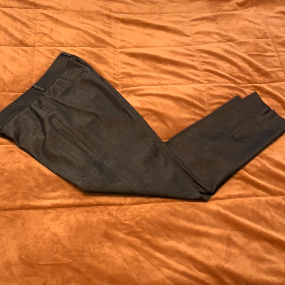 Like New Banana Republic Ankle 4